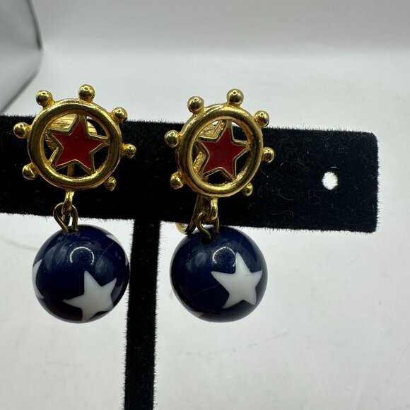 Vintage Nautical Star Clip-On Earrings Gold-Tone Helm Design Navy & White Red - Picture 1 of 4